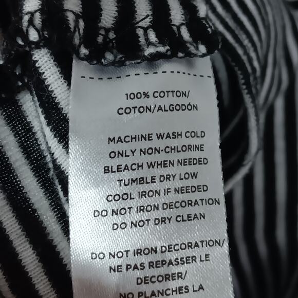 LOFT Camisole Tank Top Size Medium Black and White Horizontal Stripes - Picture 7 of 9